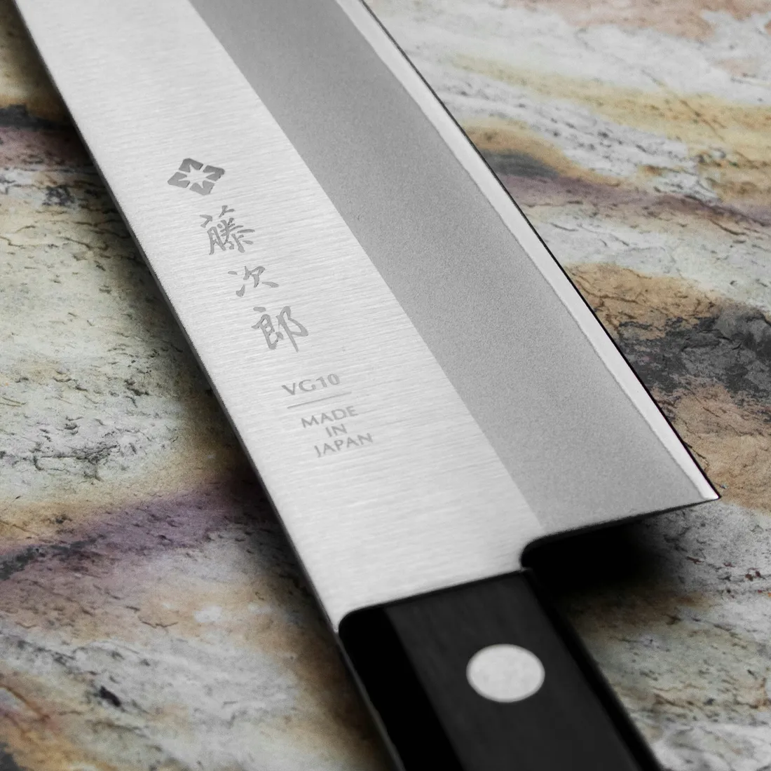noz-santoku-japonski-tojiro-basic-vg-10-165-cm-stan-nowy