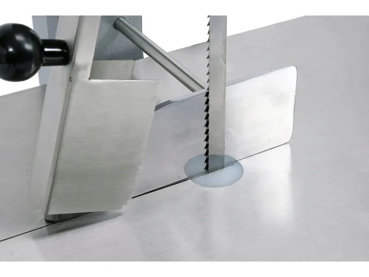 pila-do-kosci-850w-model-yg-03395