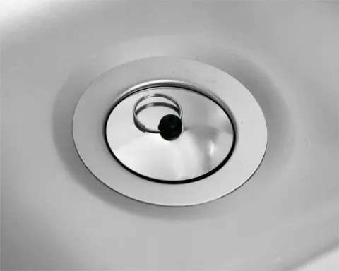 umywalka-do-rak-wlaczana-kolanem-stan-nowy-glebokosc-330-mm