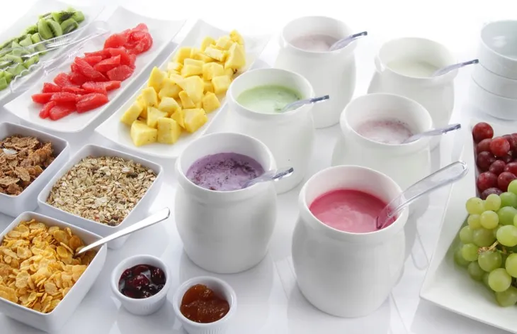 dzbanek-do-sosow-1-l-material-wykonania-porcelana