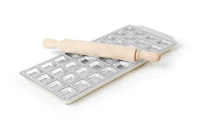 forma-do-ravioli-klasyczna