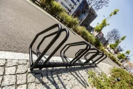 stojak-na-rowery-spartan-moze-byc-na-sciane