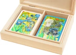 karty-do-gry-piatnik-international-van-gogh-irysy-w-drewnianym-pudelku