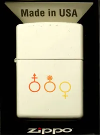 zapalniczka-zippo-lgbt-wiatroodporna-benzynowa