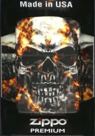 zapalniczka-zippo-smokey-skull-design-60006136-wiatroodporna-benzynowa