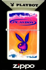 zapalniczka-zippo-playboy-48744-wiatroodporna-benzynowa