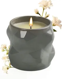 swieca-sojowa-zapachowa-o-zapachu-kwiatow-toussaint-237-ml-45-godzin