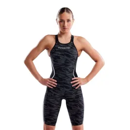 stroj-damski-startowy-plywacki-funkita-apex-predator-x-freeback-night-uk28