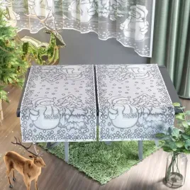 obrus-swiateczny-zakardowy-serweta-biala-balwanki-choinka-zima-50x100cm