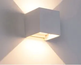 kinkiet-scienny-led-6w-4000k-kwadrat-bialy