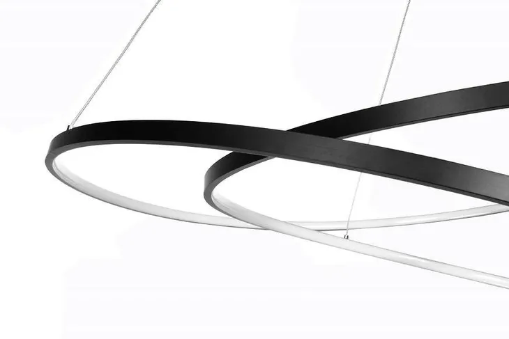 lampa-dekoracyjna-wiszaca-led-mona-xl-122w-czarna-zmienna-barwa-cct-pilot-kolor-bialy