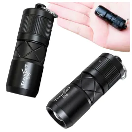 mini-latarka-brelok-tank007-e16-zoom-130lm-magnes-usb-c-teleskopowa
