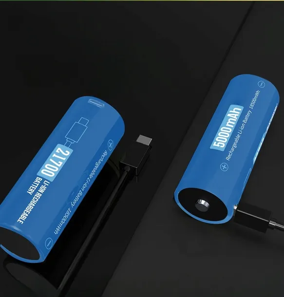 latarka-taktyczna-laserowa-led-tank007-ptl01-zasieg-1400m-21700-ip68-zrodlo-swiatla-led