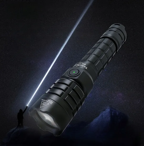 latarka-taktyczna-laserowa-led-tank007-ptl01-zasieg-1400m-21700-ip68-cechy-dodatkowe-kurzoodpornosc-ladowanie-usb-linka-mocujaca-wodoodpornosc-wstrzasoodpornosc