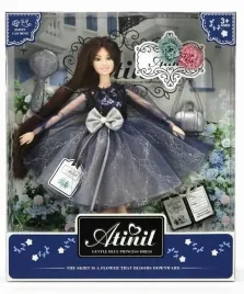 elegancka-lalka-atinil-w-przepieknej-niebieskiej-sukni-ksiezniczki