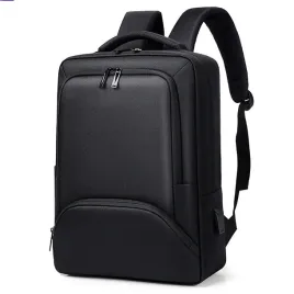 plecak-biznesowy-na-laptopa-tablet-elegancki-czarny-wizytowy-pojemny