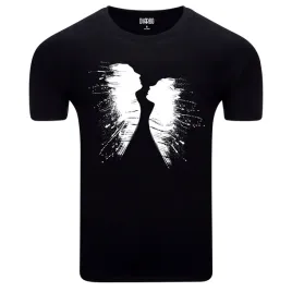 koszulka-meska-t-shirt-z-artystycznym-nadrukiem-dla-romantykow-l