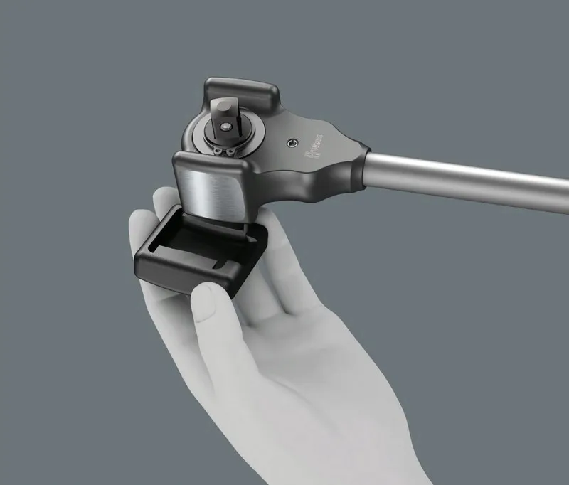 grzechotka-koloss-1-2