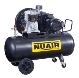 kompresor-olejowy-tlokowy-z-przekladnia-200l-11-bar-4-kw-640l-min-nuair