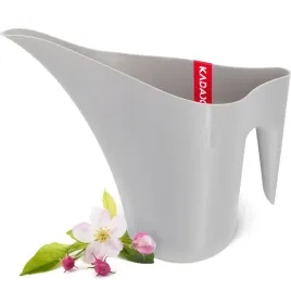 konewka-domowa-ogrodowa-do-podlewania-kwiatow-roslin-mala-plastikowa-12l