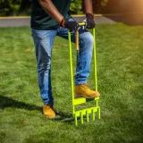 aerator-rurkowy-reczny-30-cm-kolce-do-trawy-napowietrzania-trawnika-areator-stan-nowy