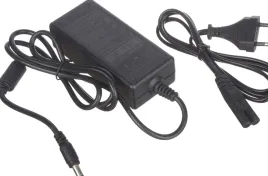 zasilacz-impulsowy-sieciowy-desktop-36w-12v-3a-wtyk-2-1-5-5mm-kamer-cctv