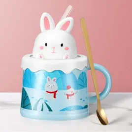 kubek-ceramiczny-kroliczek-przykrywka-lyzeczka-350ml-swiateczny