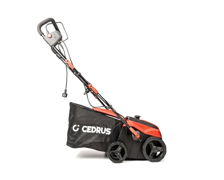 wertykulator-elektryczny-cedrus-cedwe40-2000w-40cm