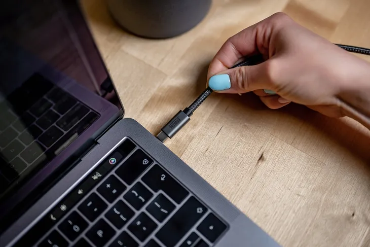 kabel-newell-usb-c-usb-c-3-2-gen-2-2-m-zlacza-usb-typ-c-usb-typ-c