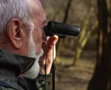 lornetka-mala-8x21-cechy-dodatkowe-zoom-przeznaczenie-turystyka
