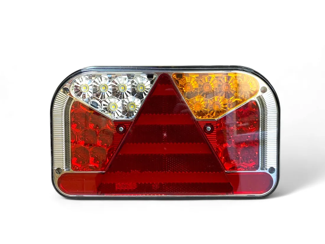 lampa-tylna-ft-170-led-prawa