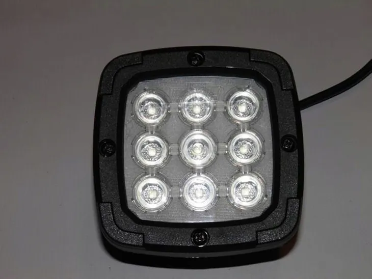 lampa-robocza-12-24v-ft-036-moc-15-w