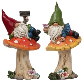 krasnale-ogrodowe-witajace-gosci-ozdoba-ogrodowa