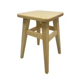 taboret-sosnowy-lekki-solidna-konstrukcja-ekologiczny-lakier-sosna
