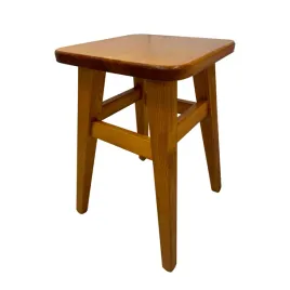 taboret-sosnowy-olcha-lekki-solidna-konstrukcja-ekologiczny-lakier
