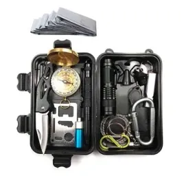 wojskowy-mega-zestaw-survivalowy-przezycia-20w1