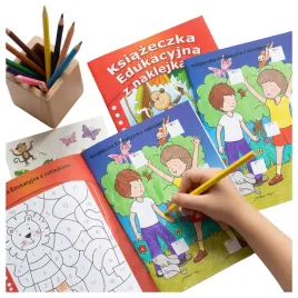 kolorowanka-a4-interaktywna-dla-dzieci-do-malowania-szkolna-z-naklejkami