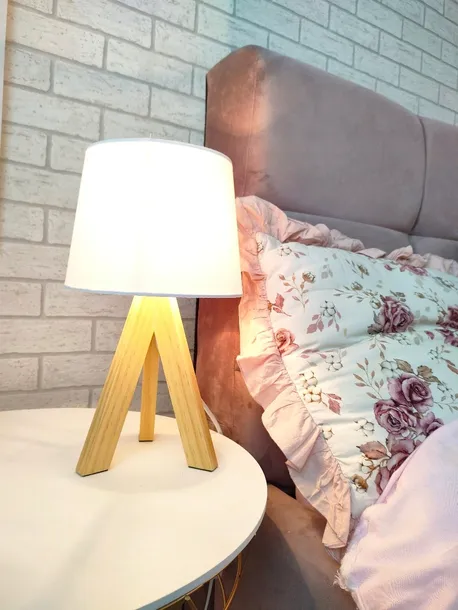 lampa-stolowa-stojaca-nocna-biurkowa-kolor-bialy