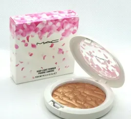 mac-boom-boom-spring-bling-highlighter-rozswietlacz