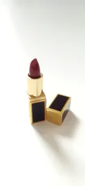 tom-ford-lip-colour-matte-pomadka-16-scarlet-rouge