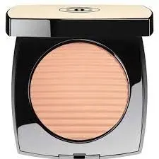 chanel-les-beiges-luminous-colour-powder-light
