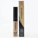 smashbox-studio-skin-flawless-concealer-korektor-light-medium-cool