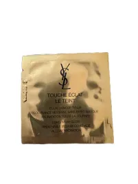 yves-saint-laurent-touche-eclat-le-teint-podklad-b20-ivory