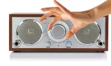 radio-w-stylu-retro-sieciowe-first-austria-marka-first-austria
