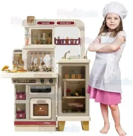 kuchnia-kuchenka-kran-z-woda-para-wodna-zlew-piekarnik-akcesoria-garnki