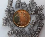 sprezynki-pryzmatyczne-nierdzewne-wypelnienie-kolumny-kwasoodporne-1l