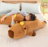 maskotka-z-kocem-poduszka-pluszak-kapibara-3w1-55-cm-duza-przytulanka-koc-stan-nowy