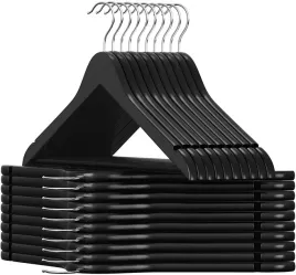 wieszak-drewniany-na-ubrania-wiszacy-czarny-loft-wieszaki-drewniane-30-szt