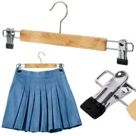 wieszak-drewniany-z-klipsami-na-spodnice-spodnie-wieszaki-klamrowe-zabki