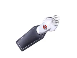 nissan-brelok-breloczek-wytlaczane-logo-k10